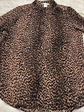 H&M | Wide Cut Leopard Print Chiffon Blouse | Size 4